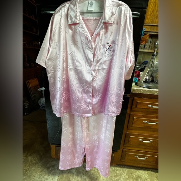 “Frozen” Olaf Women’s Jacquard Sleep Set - Picture 7 of 14